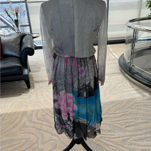 Vintage Hanae Mori Silk long sleeve Hand Beaded Formal Gown - Picture 4 of 5